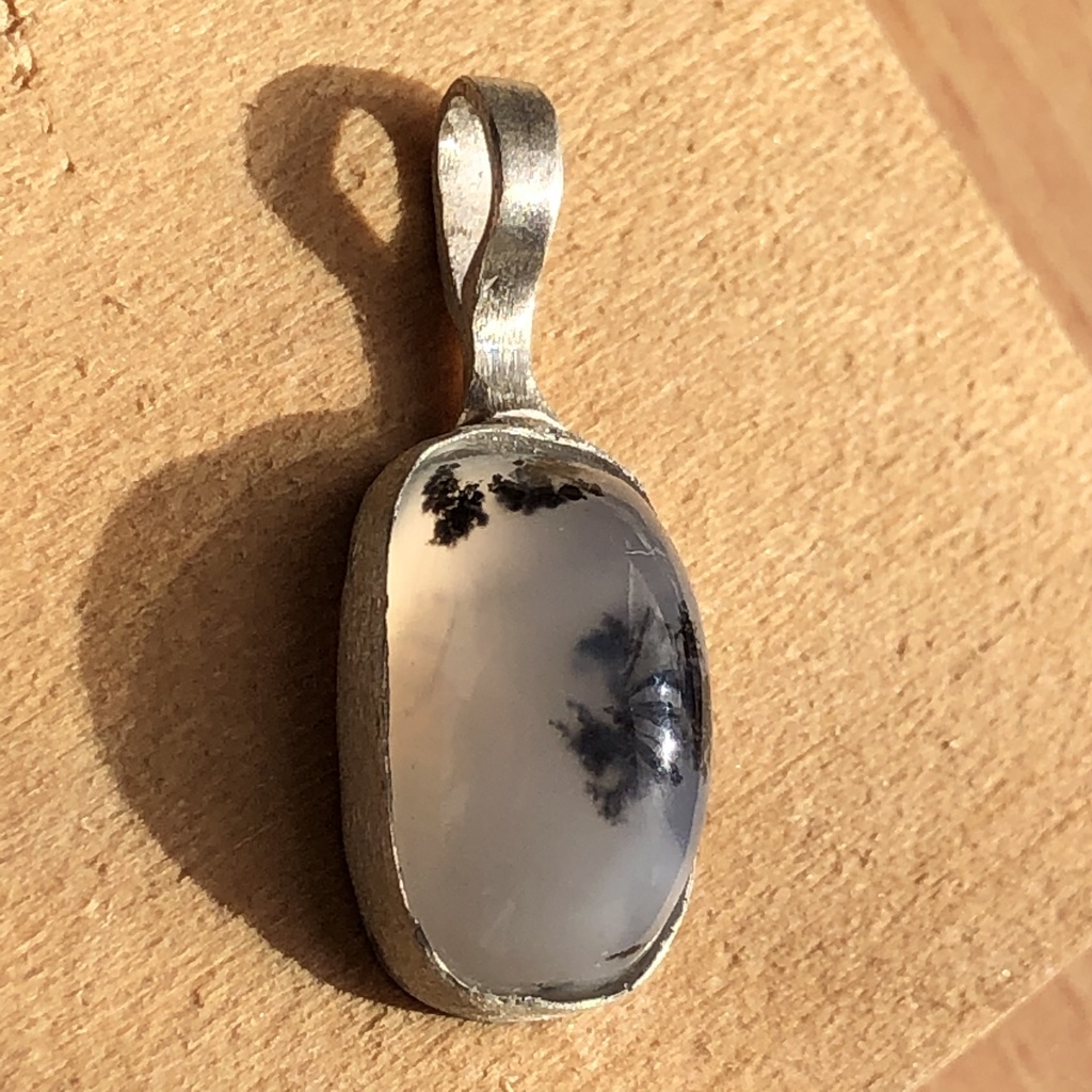 デンドライトクォーツを使ったペンダント