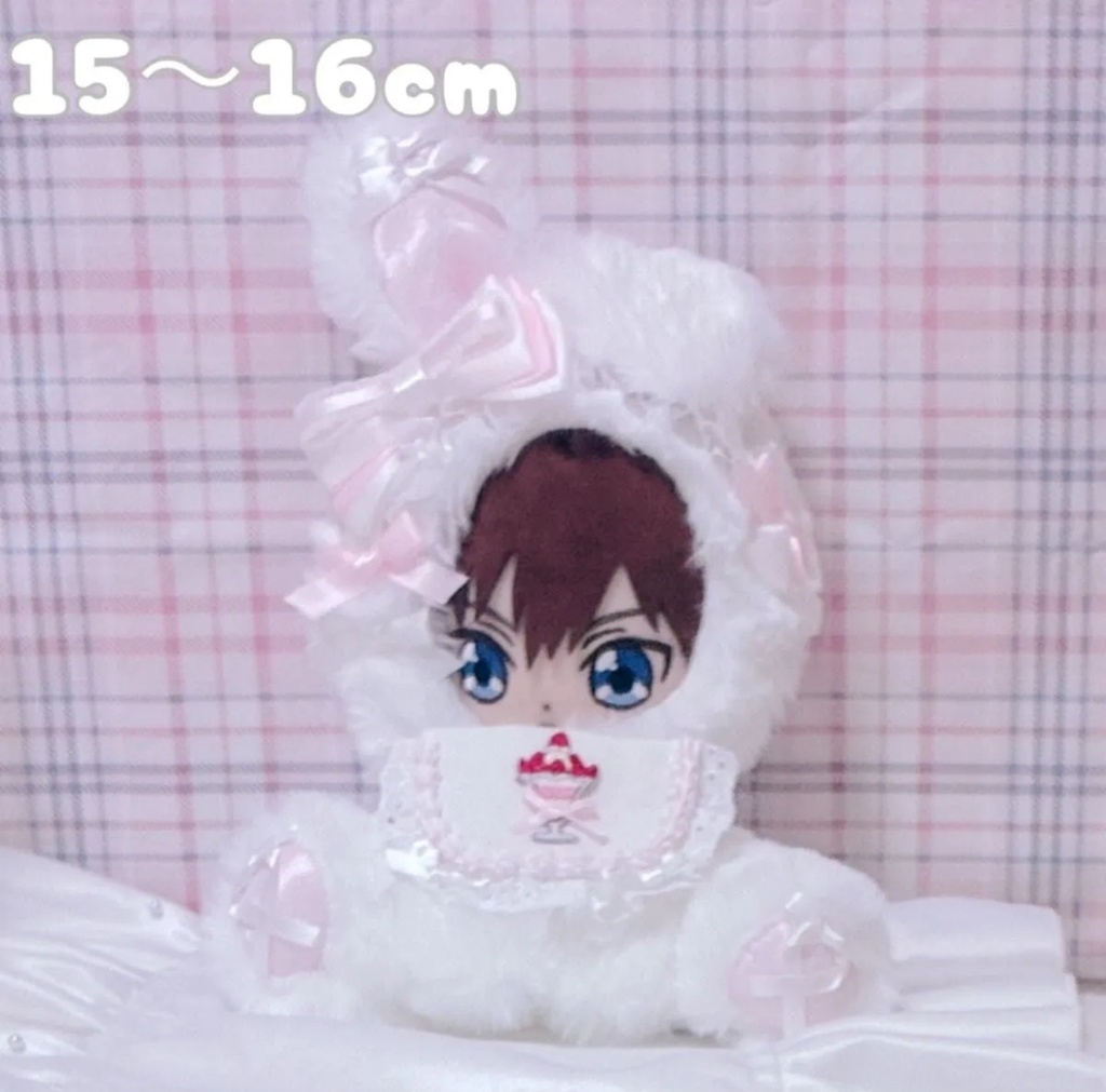 【いちごパフェしろねこ うさちゃん】 おすわりぬい服 16cm 【バッグチャーム付き】 ピンク ハンドメイド