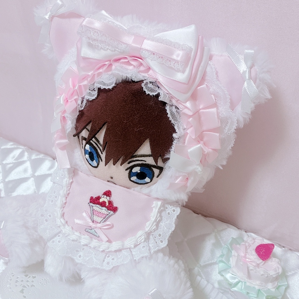 【いちごパフェ♡ピンクねこちゃん】 おすわりぬい服 16cm ピンク