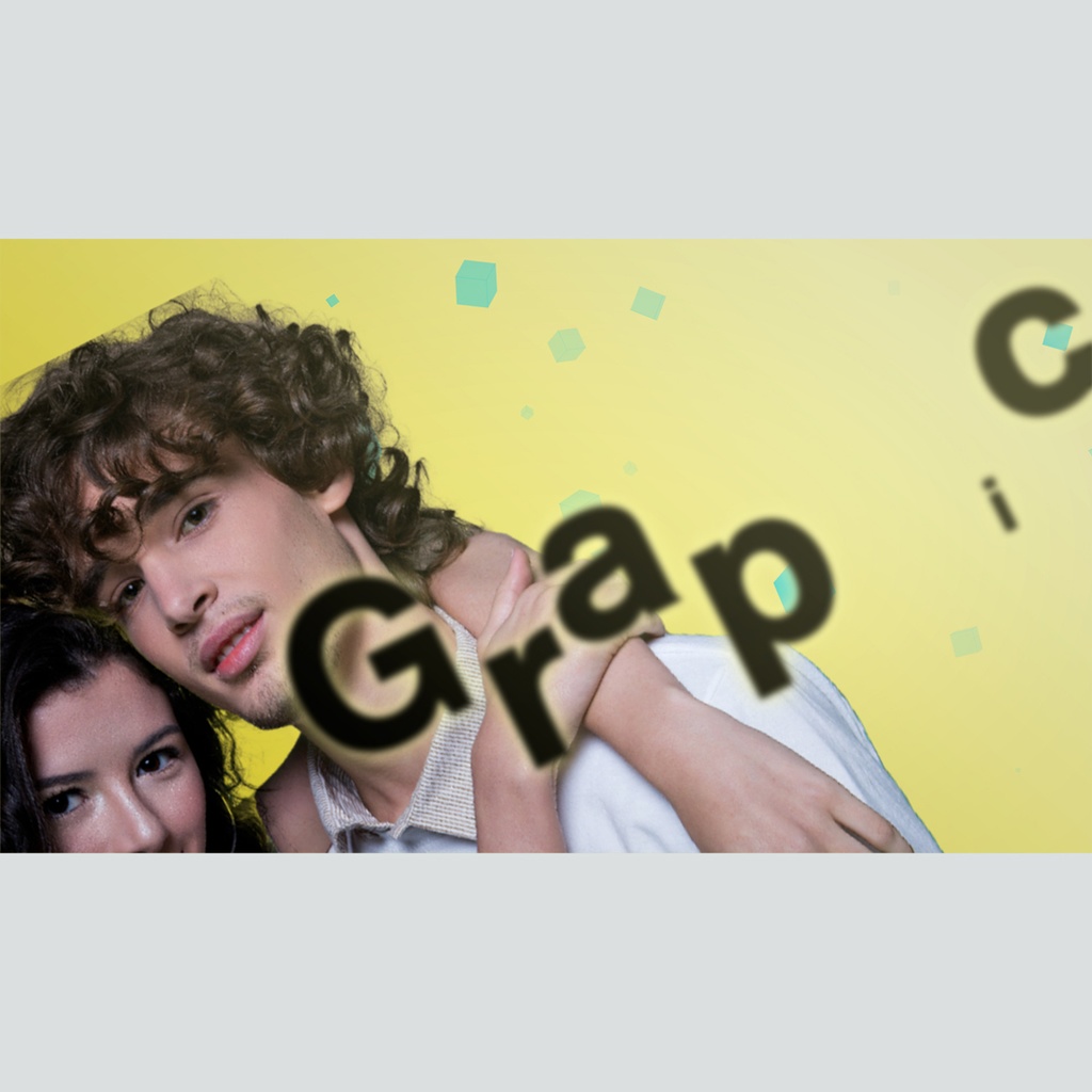 ズームするダイナミックなタイトル