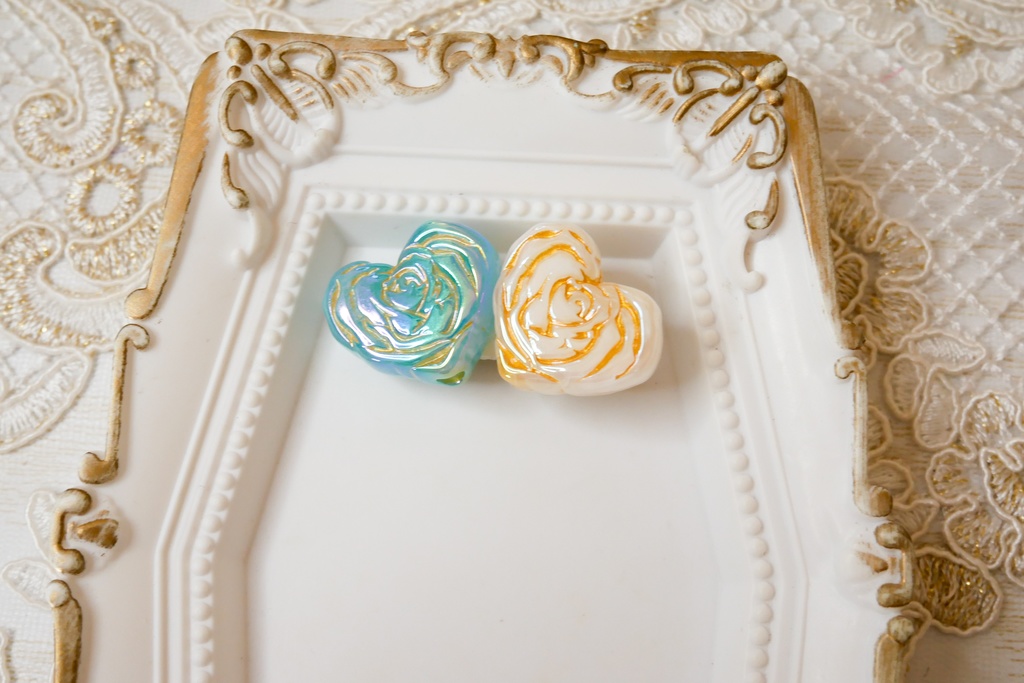 ツインハートのヘアクリップ