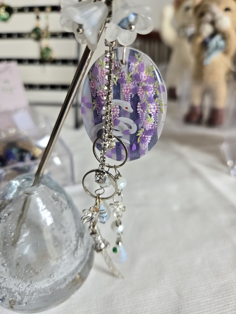 鬼滅の刃　伊黒小芭内イメージかんざし(ハンドメイド)