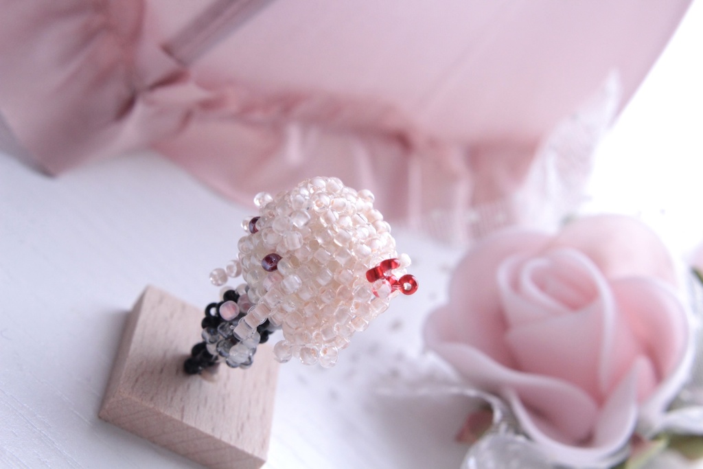 暁山瑞希 ビーズマスコット