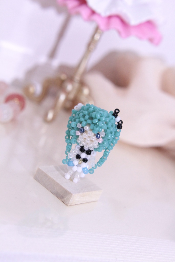 MORE MORE JUMP! 初音ミク ビーズマスコット