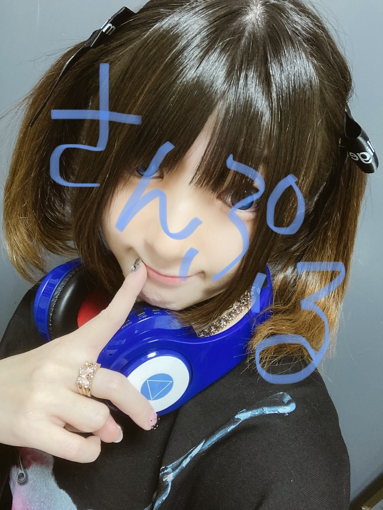 ランダムチェキ（撮影会）　カラコンツインテ