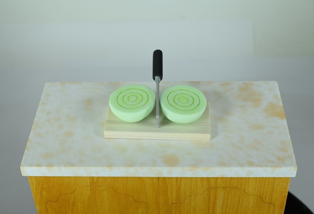 キャベツ・包丁セット S-MIST 夜明け前より瑠璃色な作画崩壊・伝説の例のキャベツ