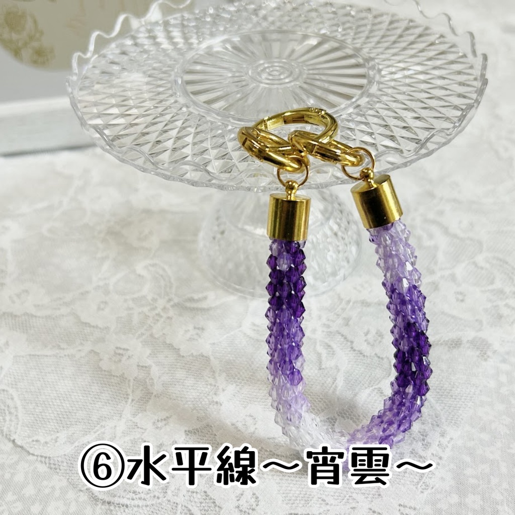 チューブクロッシェのバッグチャーム(ビーズクロッシェ)