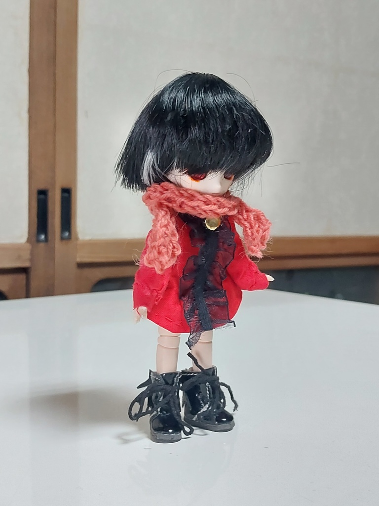 【オビツ11】メリヤス編みのマフラー【ドール小物】