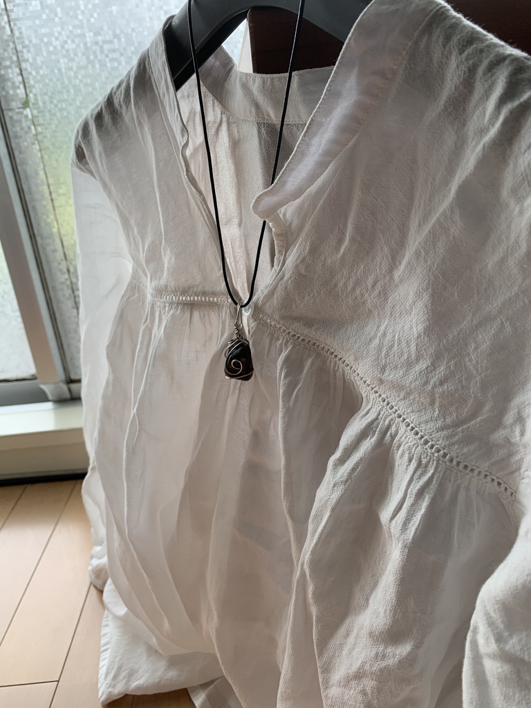 ラブラドライト🌱ステンレスワイヤー🌱ペンダント🌱ネックレス🌱メンズ🌱レディース🌱