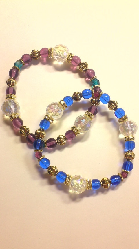 カットクリスタルのブレス