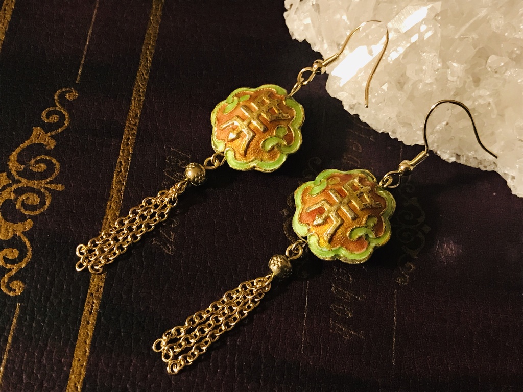 大判七宝ビーズのピアス