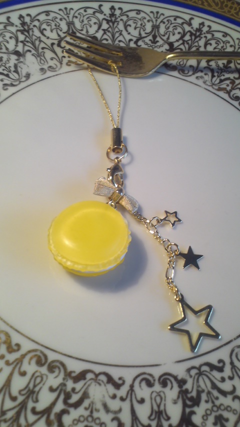 パステルカラーマカロンストラップ