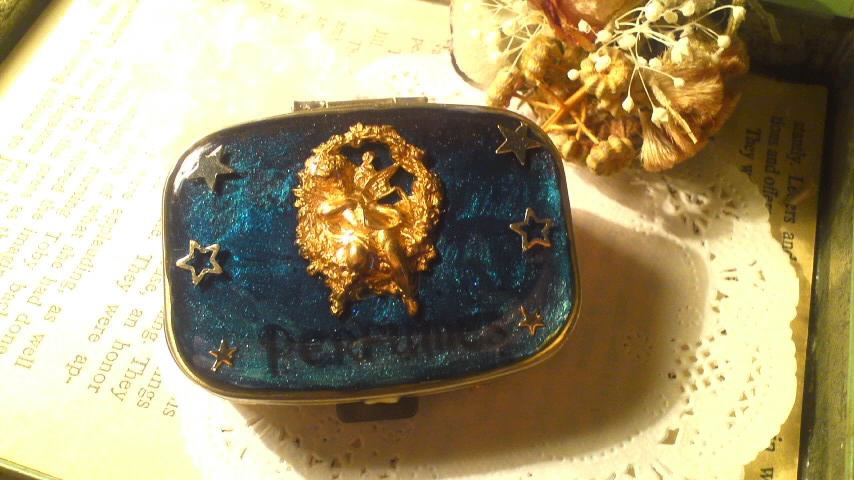 天使のピルケース（訳あり品）