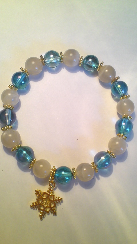 のびる天然石ブレス(スノー)