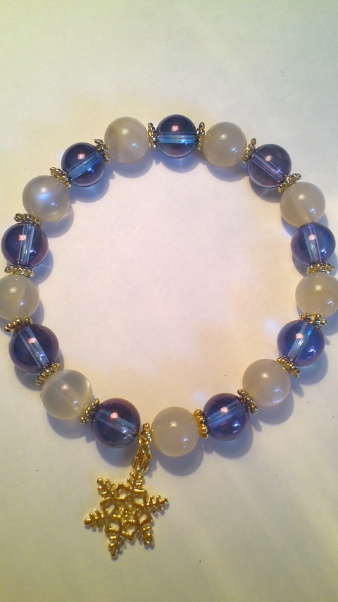 のびる天然石ブレス(スノー)