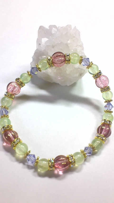 のびる天然石ブレス（プレナイト）