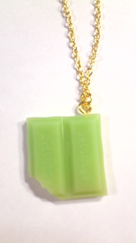 チョコレートネックレス