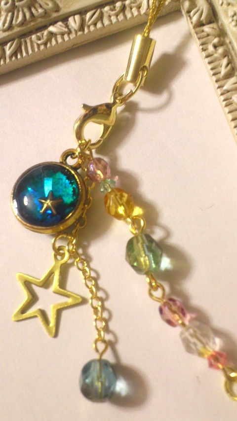 煌きストラップ（金）