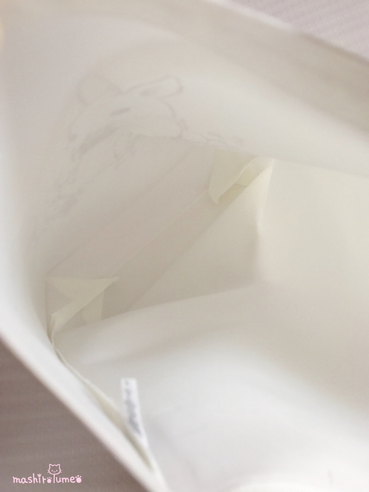 うさぎと苺トート 白