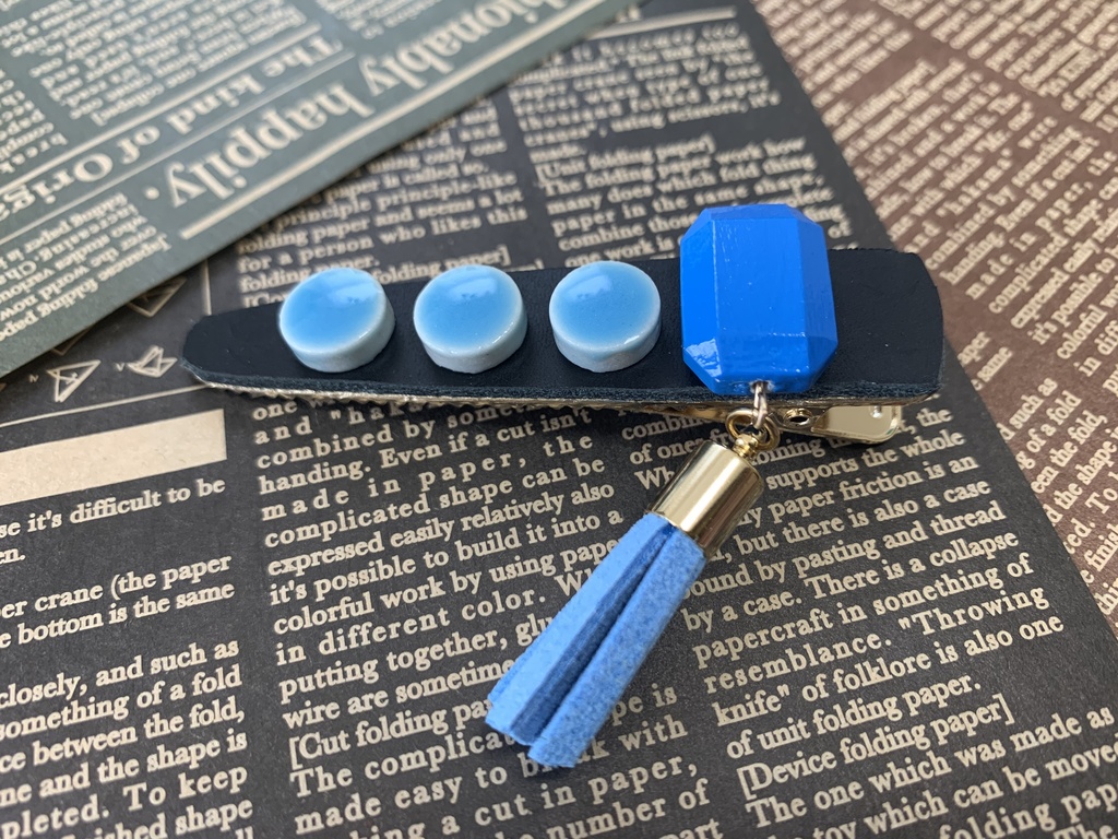 ツイステ 寮カラーヘアクリップ