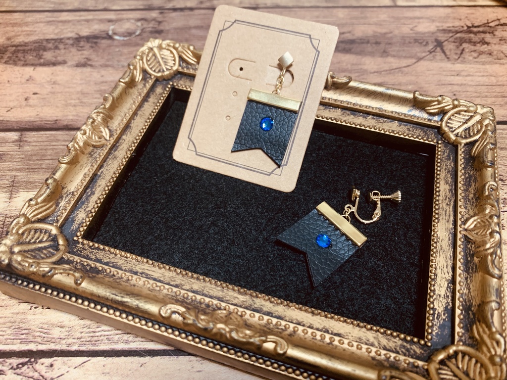 ツイステ 寮フラッグイヤリング