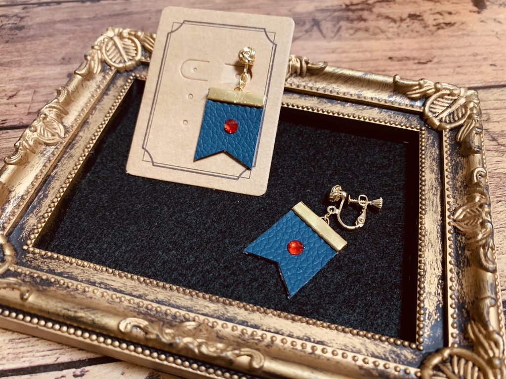 ツイステ 寮フラッグイヤリング