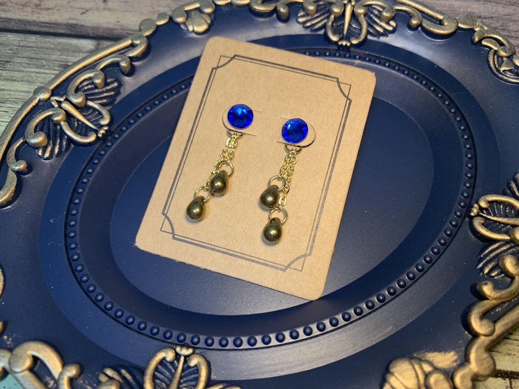 ツイステ 寮カラーチェーンピアス