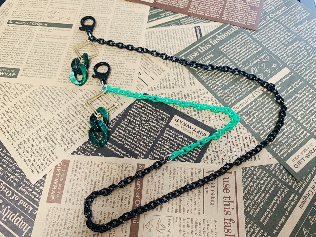 ツイステ 寮イメージマスクチェーン