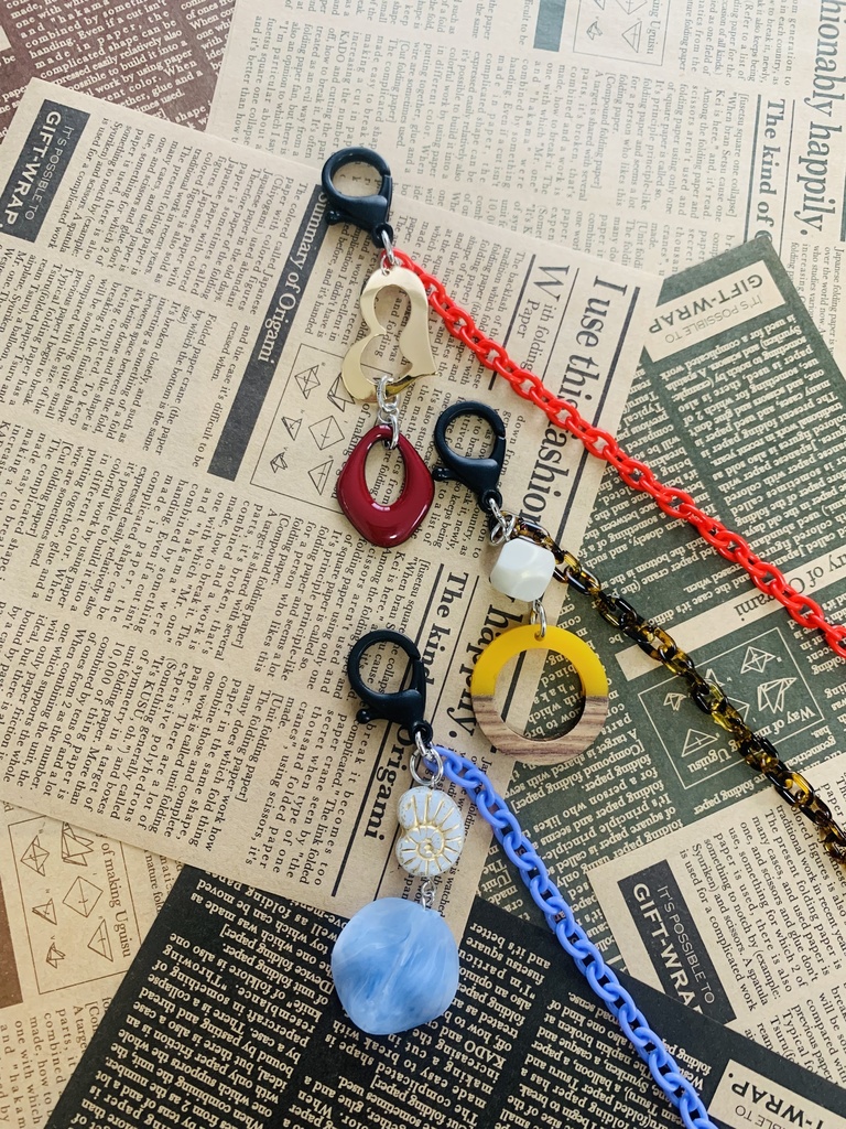 ツイステ 寮イメージマスクチェーン