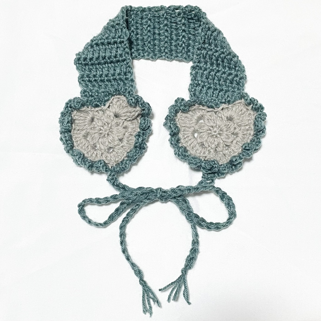 1点ものハンドメイド品 / フリルハートのイヤーマフ / 耳あて