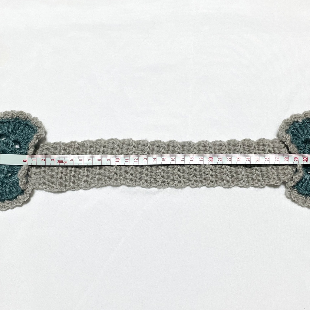 1点ものハンドメイド品 / フリルハートのイヤーマフ / 耳あて