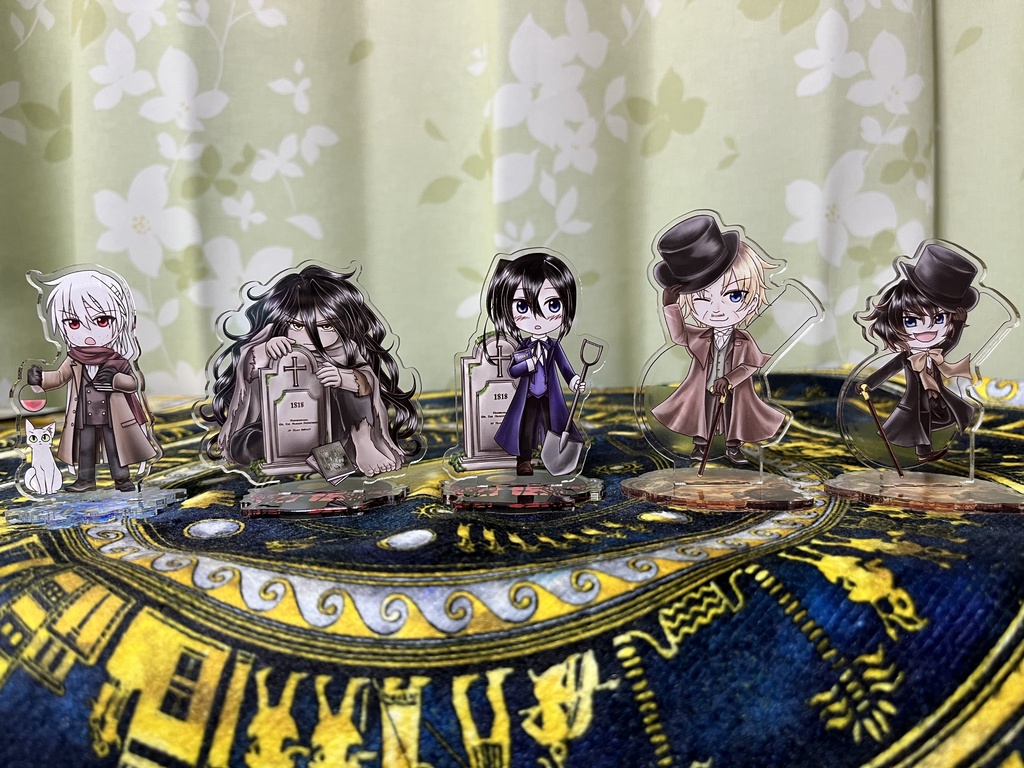 ゴシック文学アクリルスタンド【期間限定 / 受注生産】@雪代月