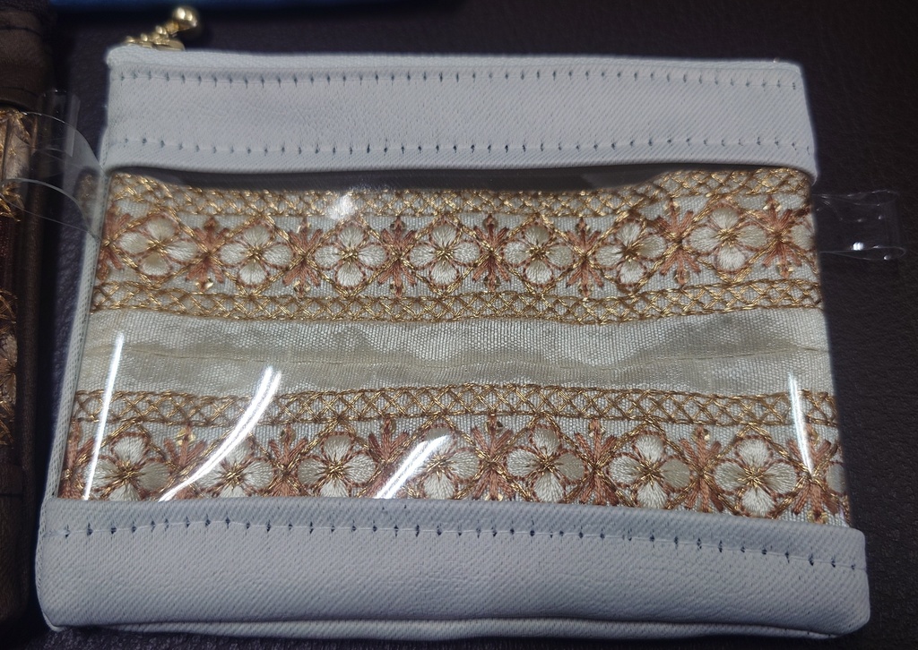 小さめほわぬいポーチ