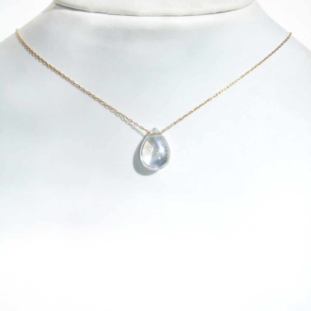 オーロラ水晶超極細ネックレス