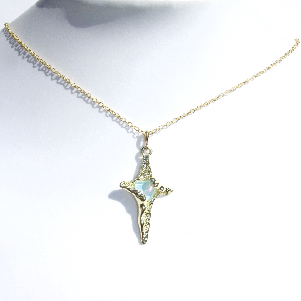 デザインクロスネックレス