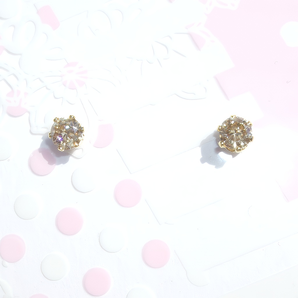 美麗 対アレルギー サージカルステンレス シャンパンゴールド モアサナイト ピアス(5mm