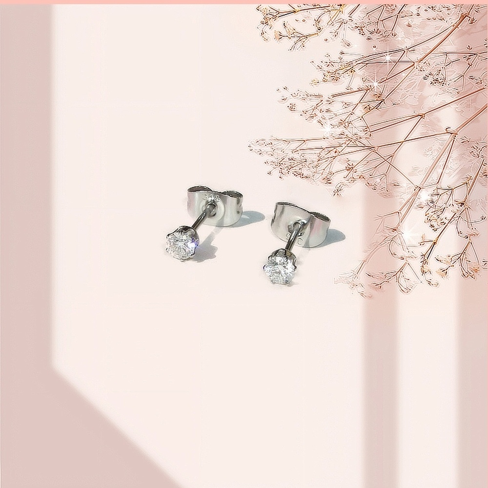 美麗 対アレルギー サージカルステンレス モアサナイト ピアス(3mm