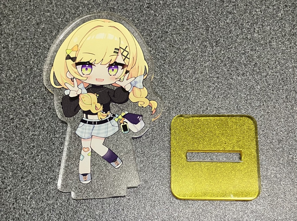 小鳥谷なの　アクリルスタンド