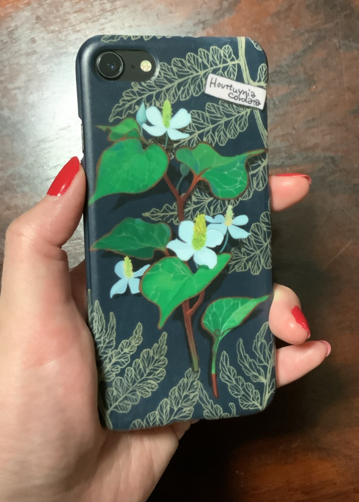 ドクダミとシダのスマホケース