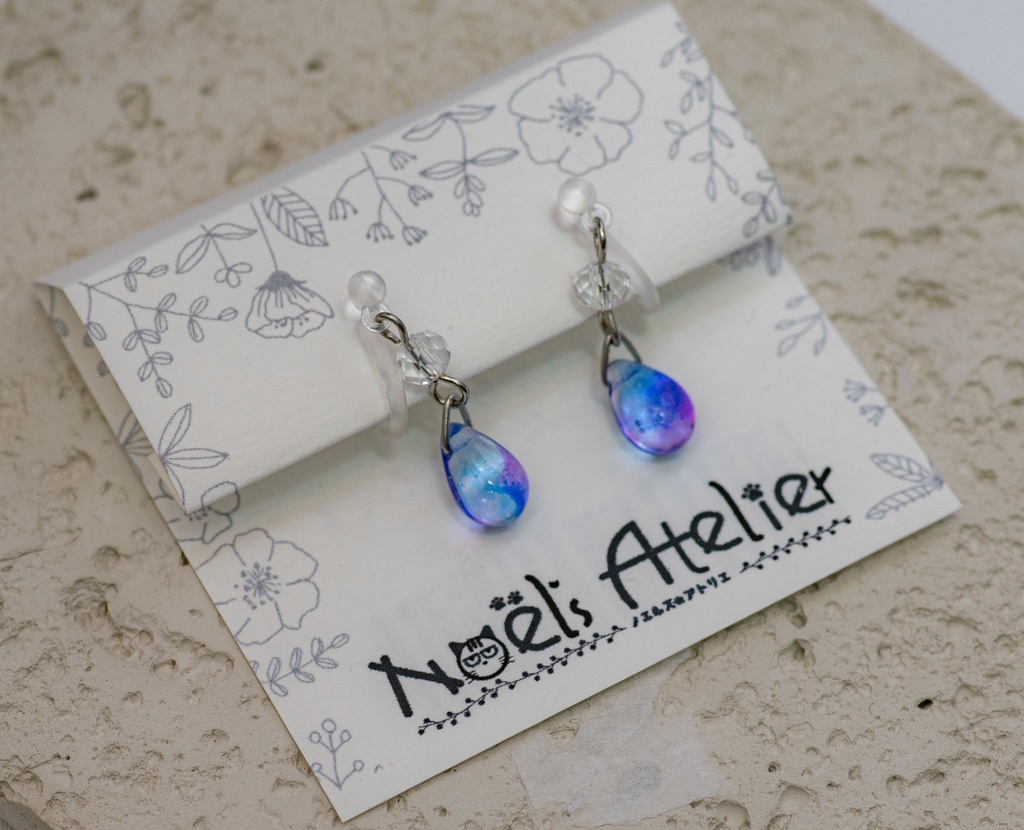 🌙 Petit Étoile – Goutte de Lune Earrings (グットゥ・ドゥ・リュヌ / “月のしずく”)