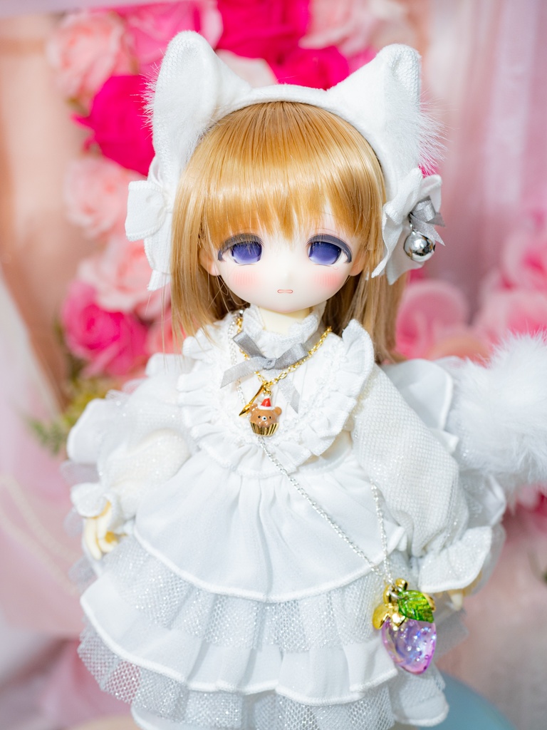 Petit Étoile – Fraise Mignonne Necklace (フレーズ・ミニョンヌ ネックレス / “ちいさないちご”)