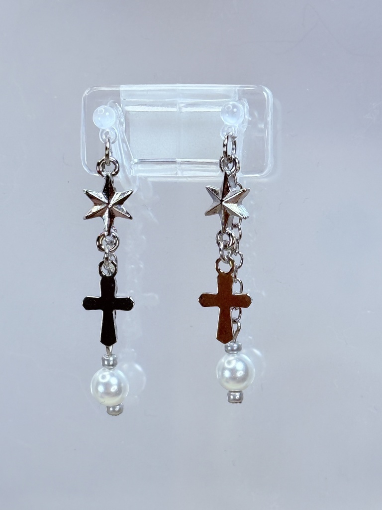 🎄 Saison d’Étoile – Lumière d’Hiver Earrings (リュミエール・ディヴェール / “冬のあかり”)