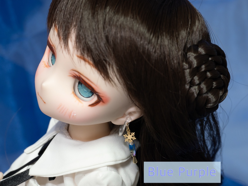 Saison – Goutte de Neige Earrings (グットゥ・ドゥ・ネージュ / “雪のしずく”)