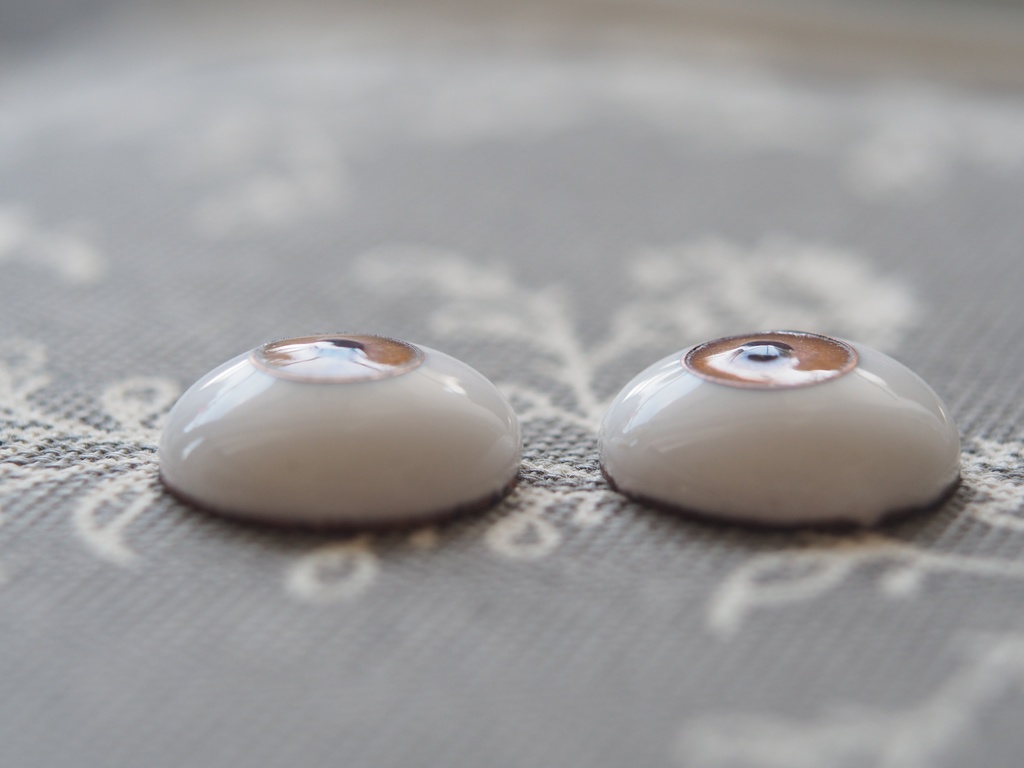 【B品】18mm/9mmイエロー(カッパー)七宝グラスアイ
