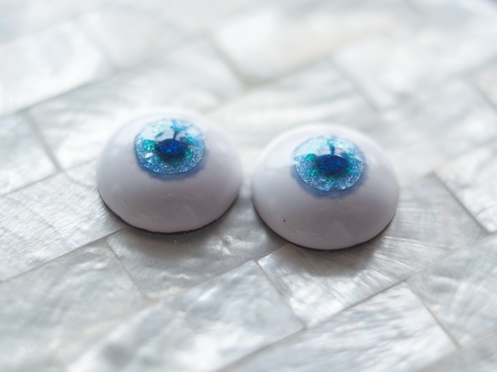 18mm/10mm 淡ブルー×ブルーグリーン 水彩タイプ 七宝グラスアイ