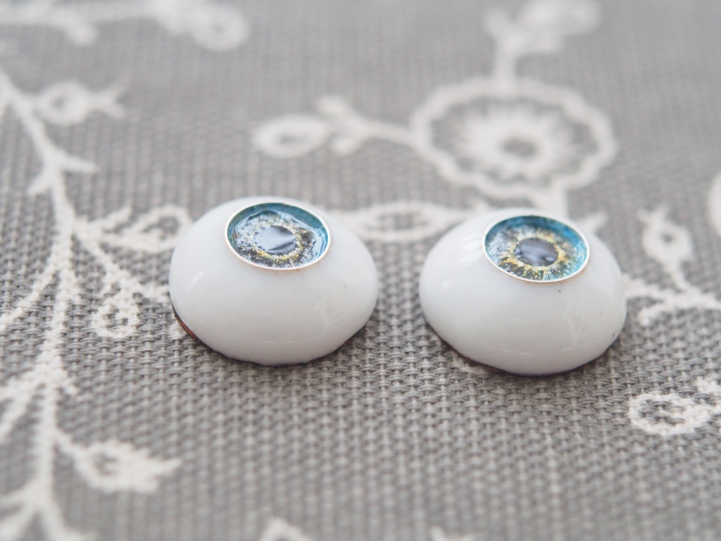 15mm/8mm ブルー×ゴールド ジェムタイプ 七宝グラスアイ