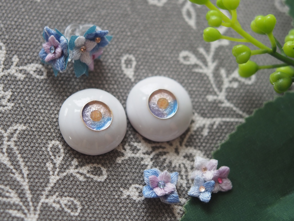 18mm/8.5mm 紫陽花色 青×青紫×ピンク ジェムタイプ 七宝グラスアイ