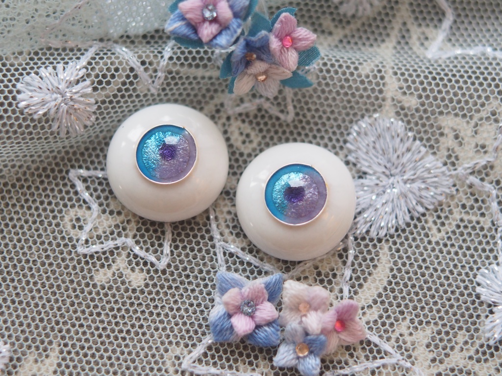 16mm/8.5mm 紫陽花色（青×紫）ジェムタイプ 七宝グラスアイ