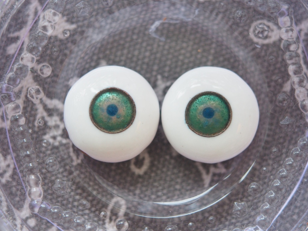 18mm/8.5mm グリーン系カッパータイプ 七宝グラスアイ