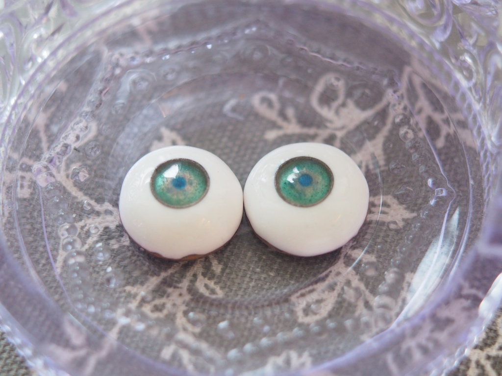 18mm/8.5mm グリーン系カッパータイプ 七宝グラスアイ